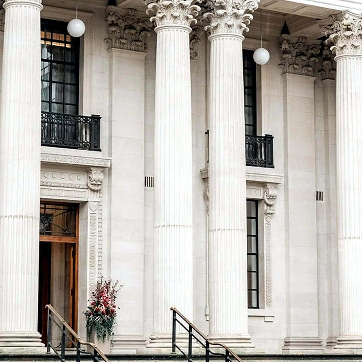 Pulbrook & Gould featured, iconic Westminster weddings