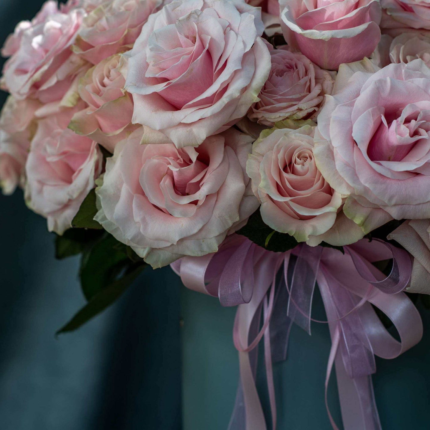 Blush Pink Roses Presented in a Hatbox - Pulbrook and Gould Flowers London
