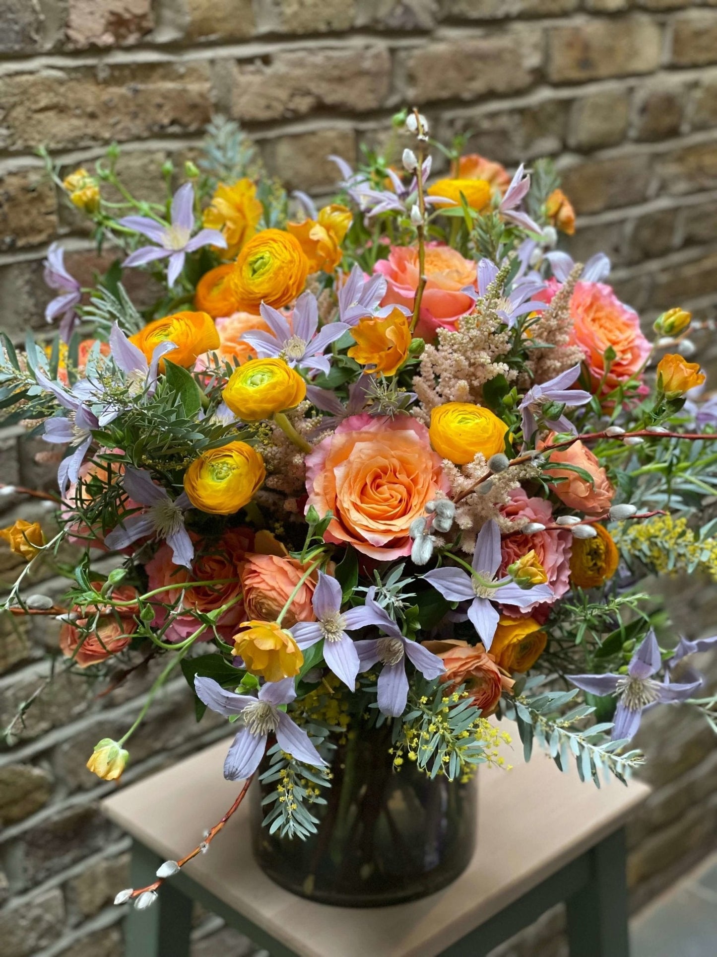 Load image into Gallery viewer, Peachy Paradise Hand-tied Bouquet - Pulbrook &amp;amp; Gould Flowers London
