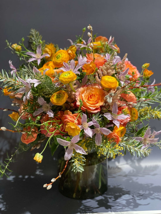 Load image into Gallery viewer, Peachy Paradise Hand-tied Bouquet - Pulbrook &amp;amp; Gould Flowers London
